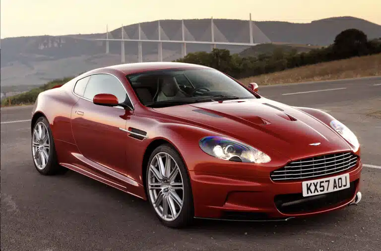 aston martin dbs 1