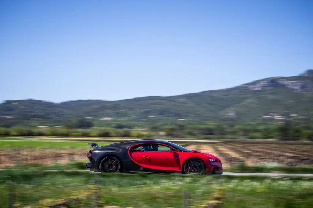 bugatti chiron sportembr1054