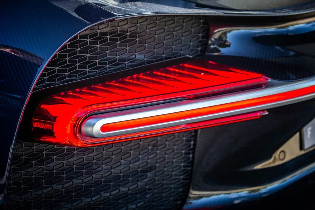bugatti chiron sportembr9638