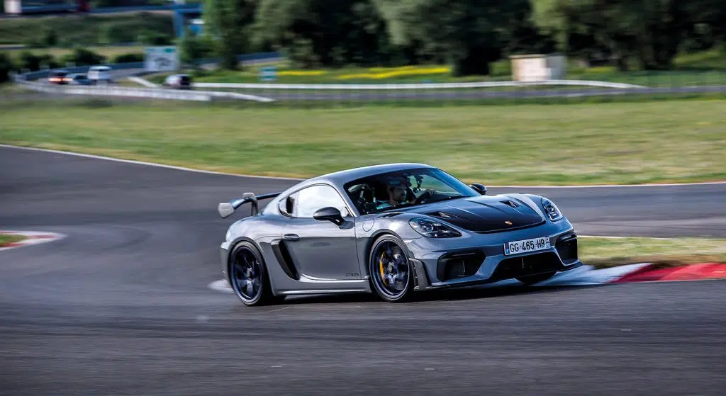 porsche cayman gt4rs (2021/2022)