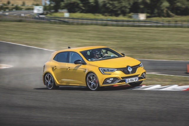 chronos gti's : renault mégane rs trophy / cupra leon 300 / volkswagen golf gti clubsport 45 / wolkswagen golf r / ford fiesta st / hyundai i20n