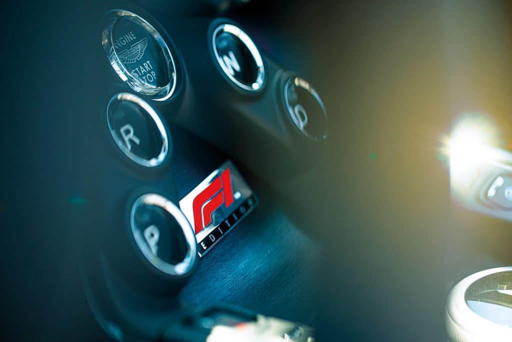 aston martin vantage roadster f1 edition 1 2