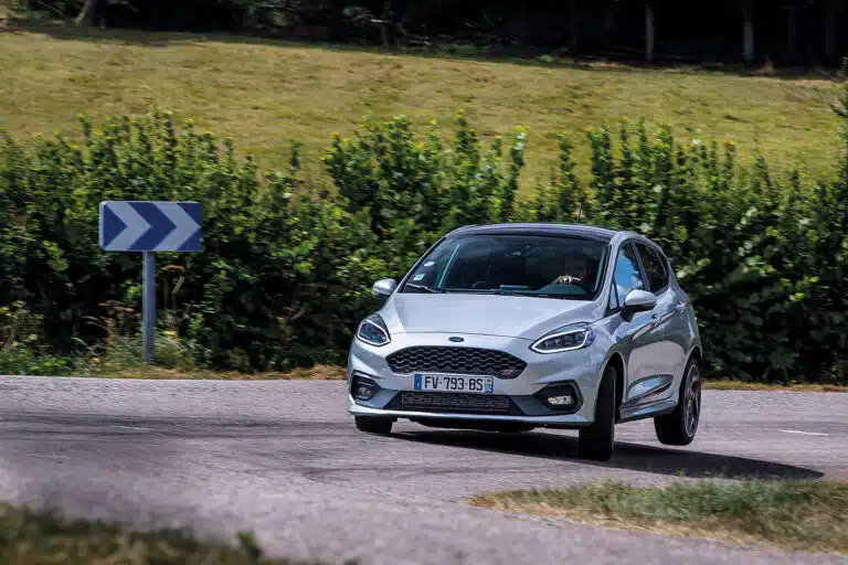 match ford fiesta st / hyundai i20n