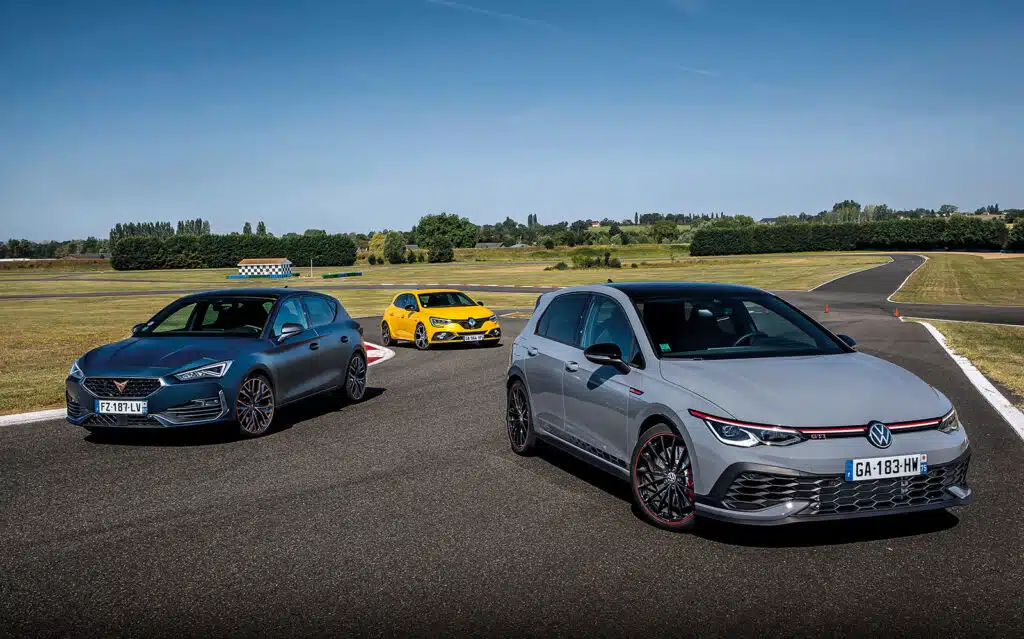 match renault mégaane rs trophy/ vw golf gti clubsport 45 / cup