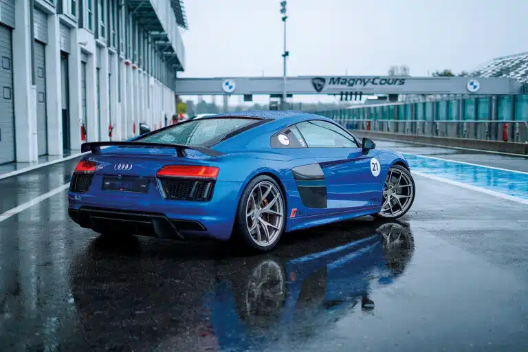 fabien et son r8 v10 5
