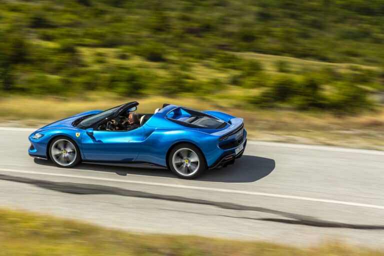 ferrari 296 gts 8