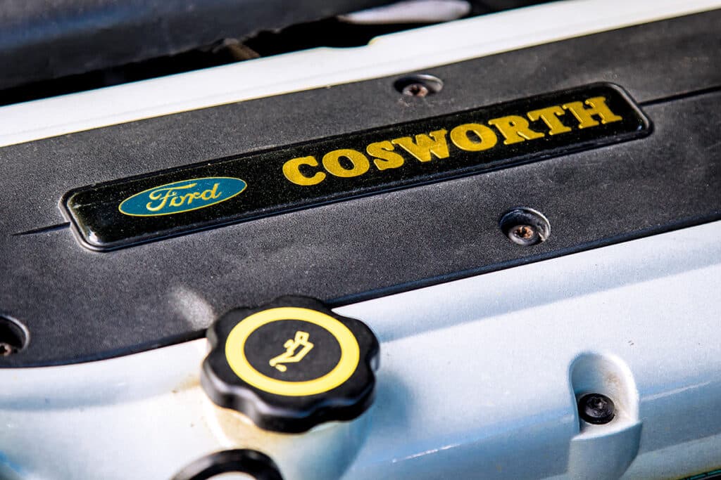 gr yaris escort cosworth mitsu evo 16