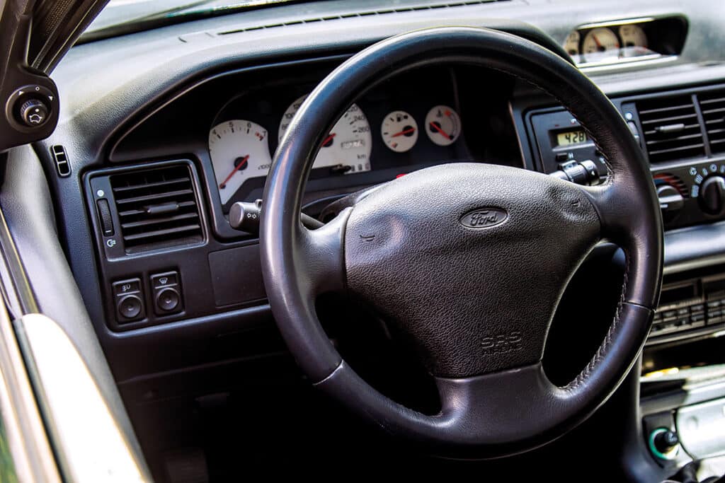 gr yaris escort cosworth mitsu evo 18