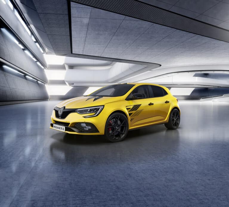 megane rs ultime backplate jaune sirius copie