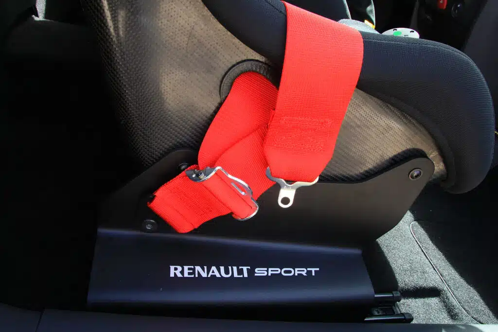 renault megane r26r record 14