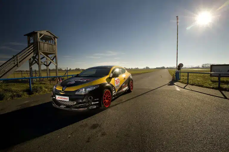 renault megane rs 500 ch dijon auto racing 2