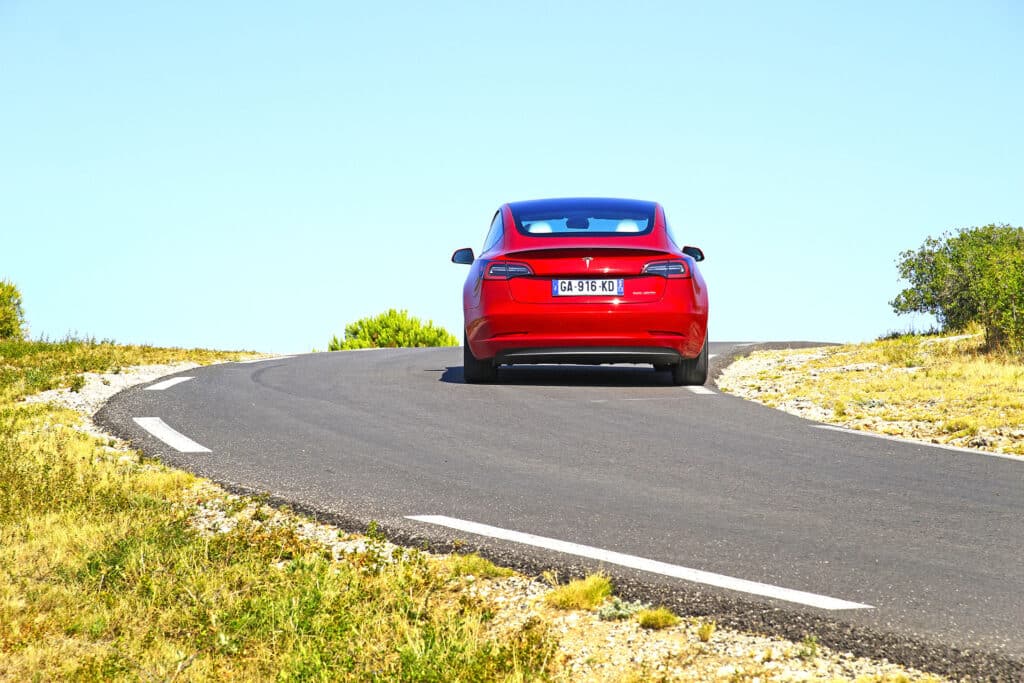 tesla model3 performance evo 24