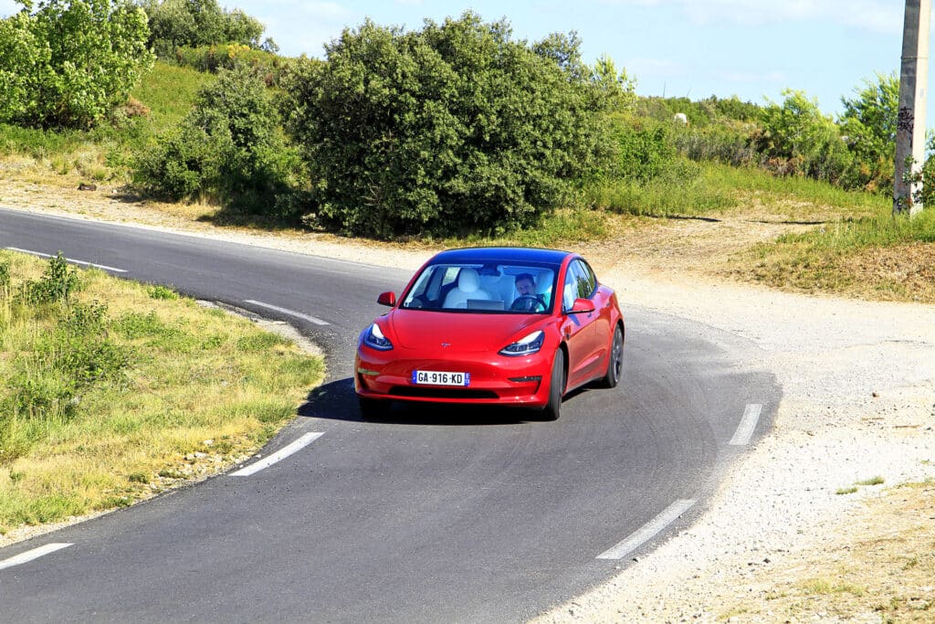 tesla model3 performance evo 29