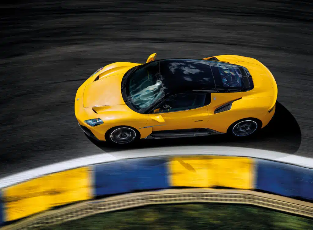08 mc20 giallo genio track