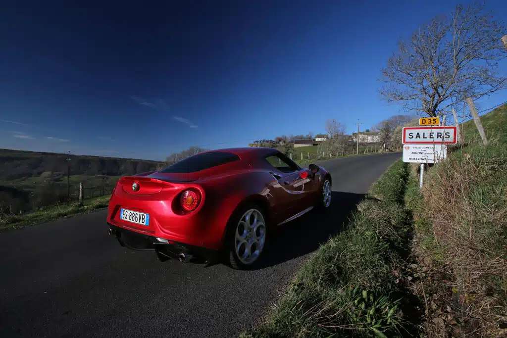 alfa romeo 4c supertest 14