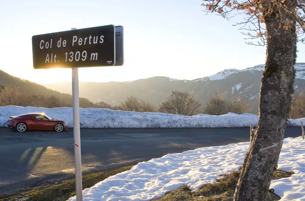 alfa romeo 4c supertest 22