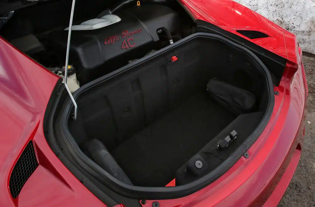 alfa romeo 4c supertest 4