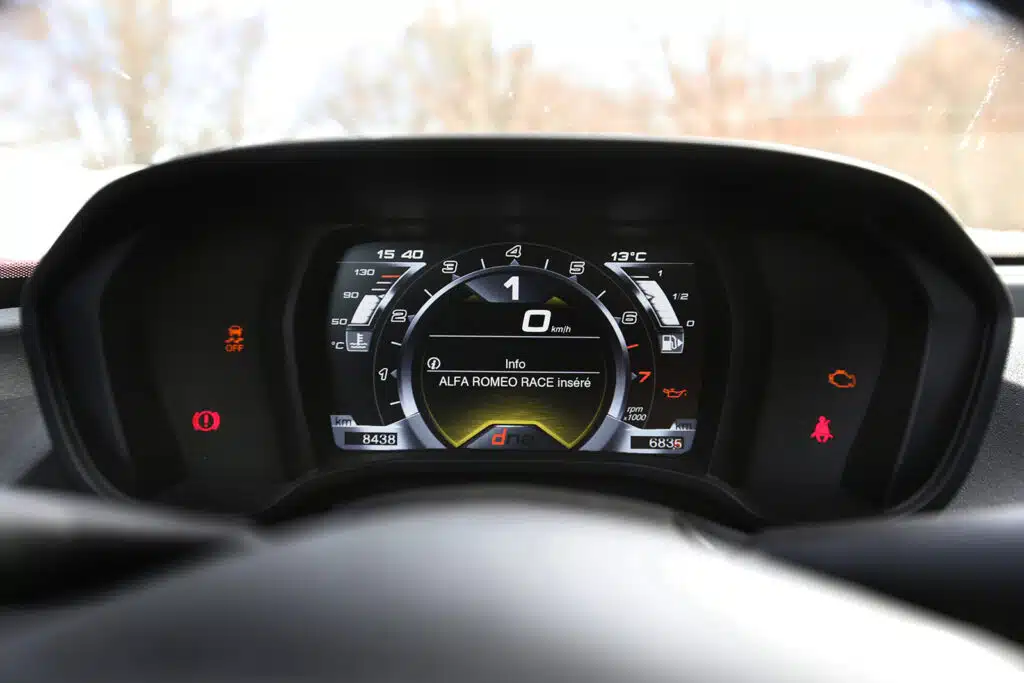 alfa romeo 4c supertest 6
