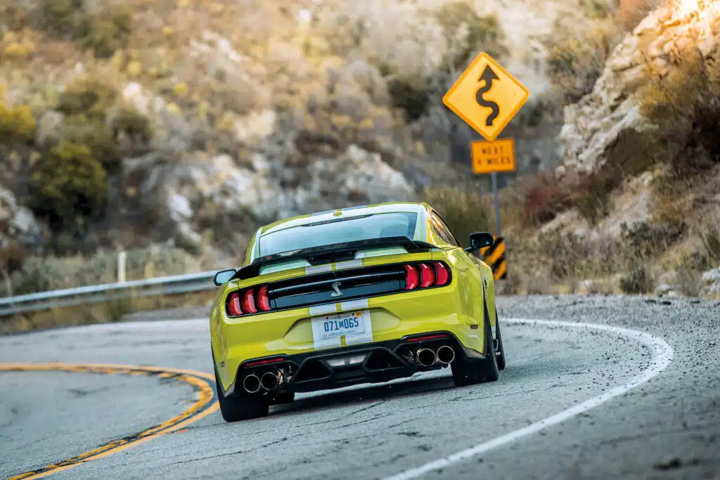 ford mustang shelby gt 500 3