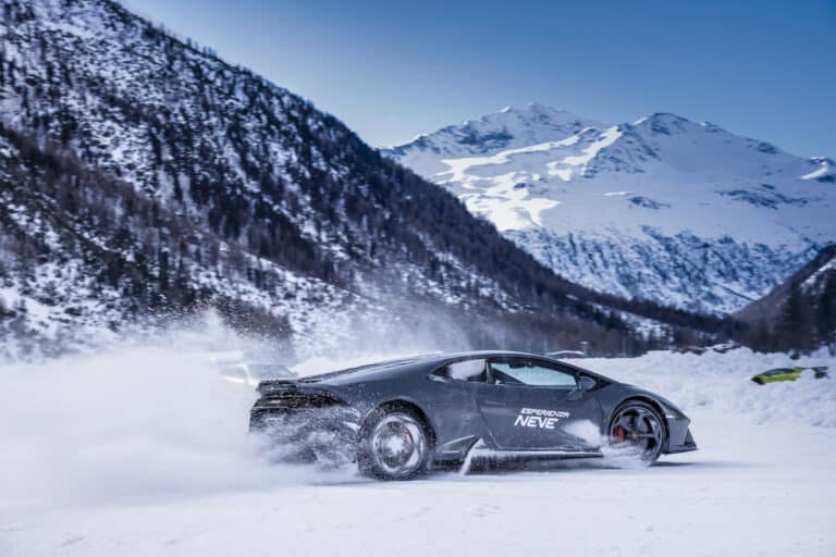 lamborghini esperienza neve accademia 5