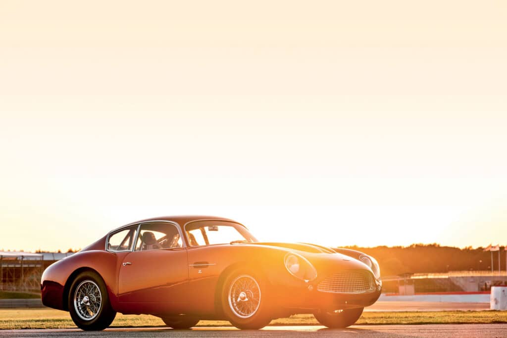astonmartindb4gt zagato continuation 0