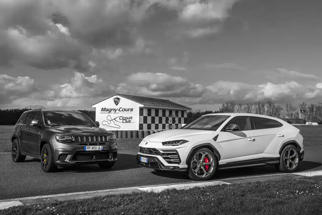 jeep cherokee trackhawk / lamborghini urus