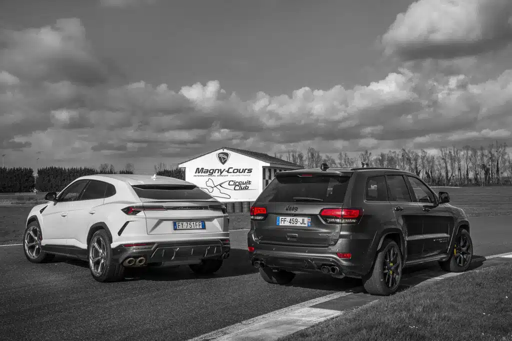 jeep cherokee trackhawk / lamborghini urus