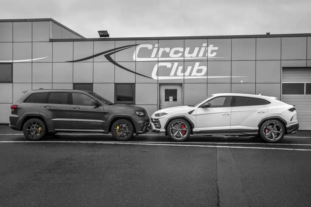 jeep cherokee trackhawk / lamborghini urus