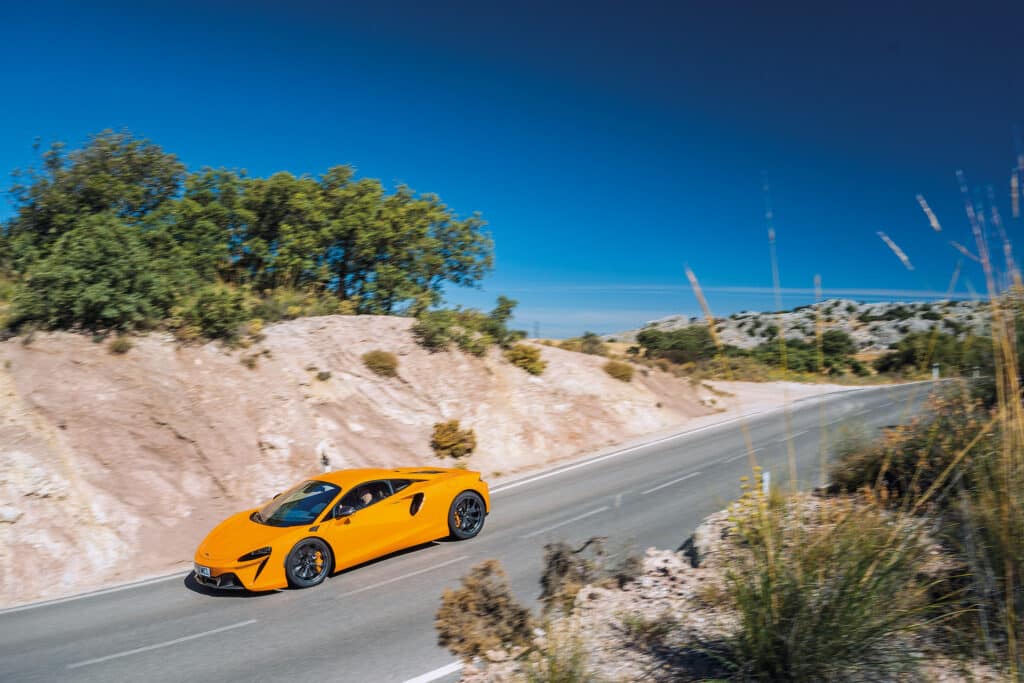 McLaren_Artura_Global_Test_Drive-0302