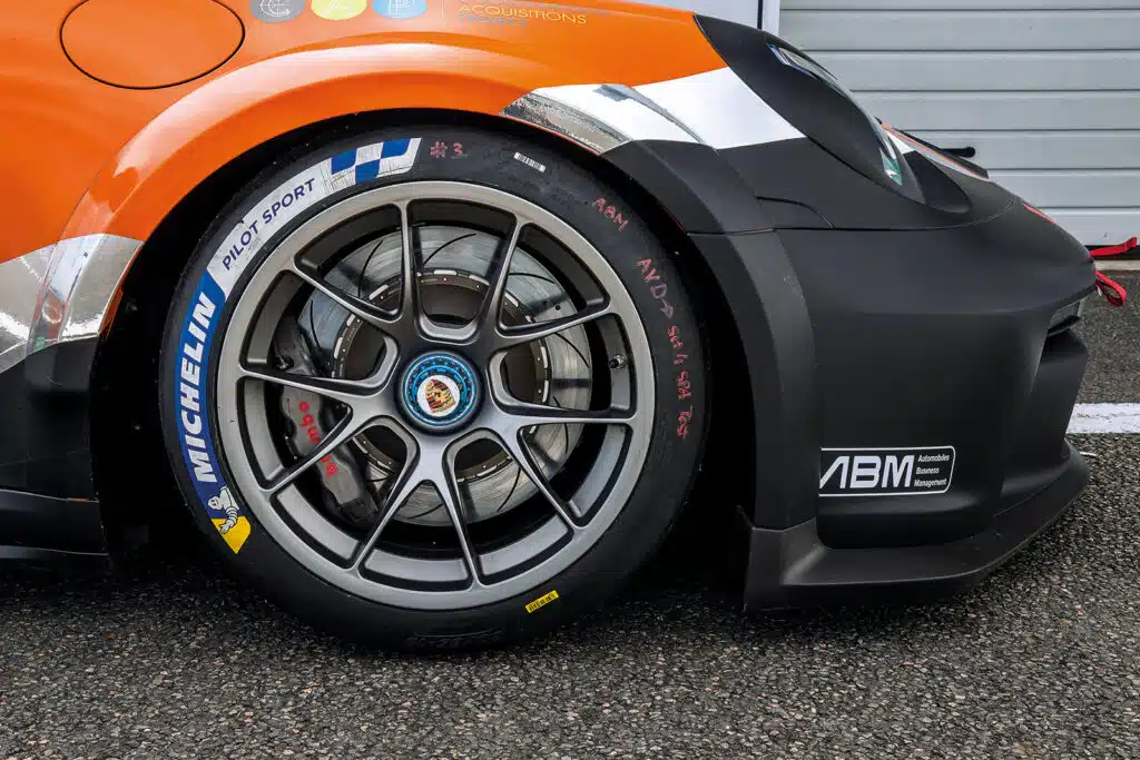 porsche 911 gt3 cup (type 992)