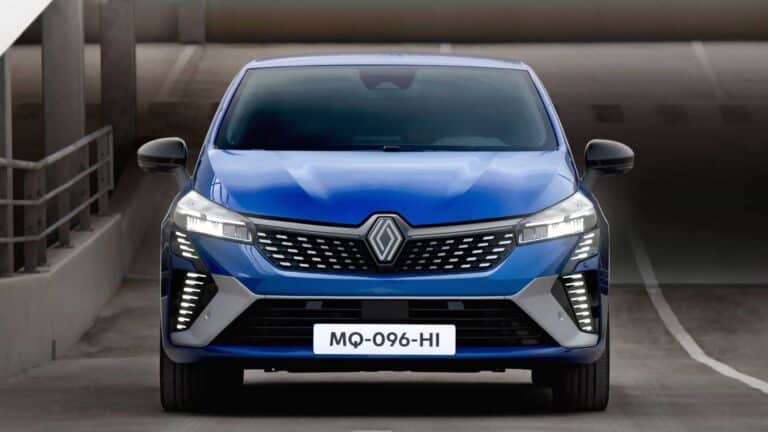 renault clio esprit alpine 2023 8