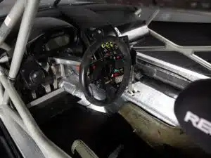 aston martin dbr9 gt1 7