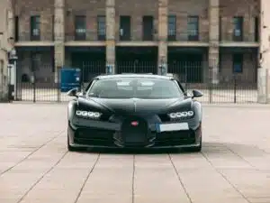 bugatti chiron 5