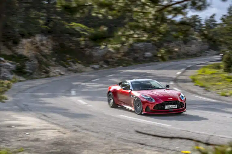 aston db12 action av