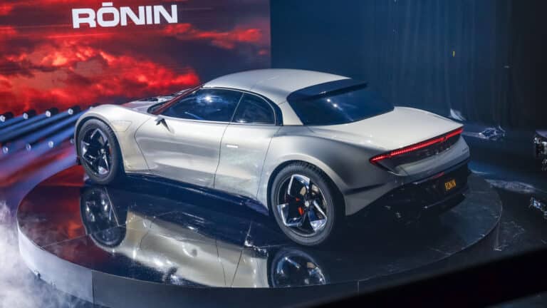 004 2026 fisker ronin