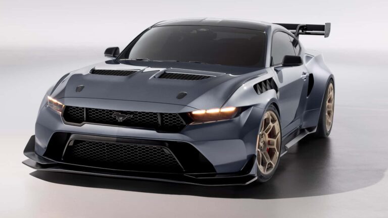 ford mustang gtd 2023 6