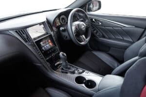 nissan skyline nismo interieur