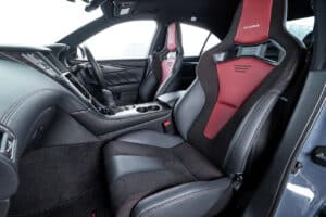 nissan skyline nismo sieges