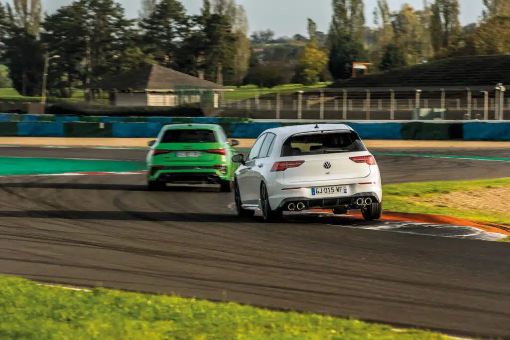 volkswagen golf r 20 ans / audi rs3