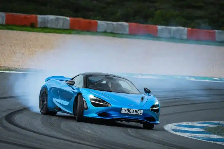 mclaren 750s the drive estoril, portugal, november 2023