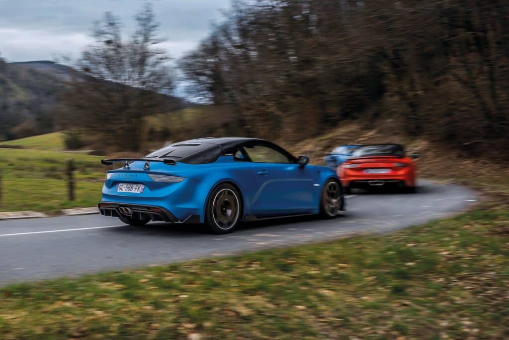 alpine a110 r façe à la a110 s et la a110 pure