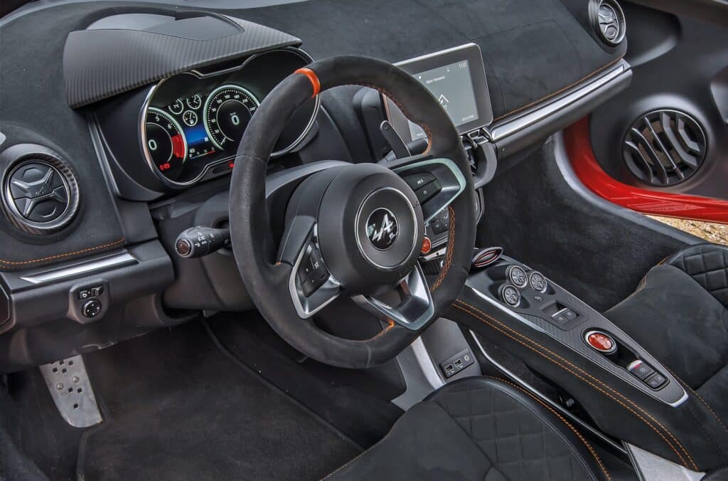 alpine a110 r façe à la a110 s et la a110 pure
