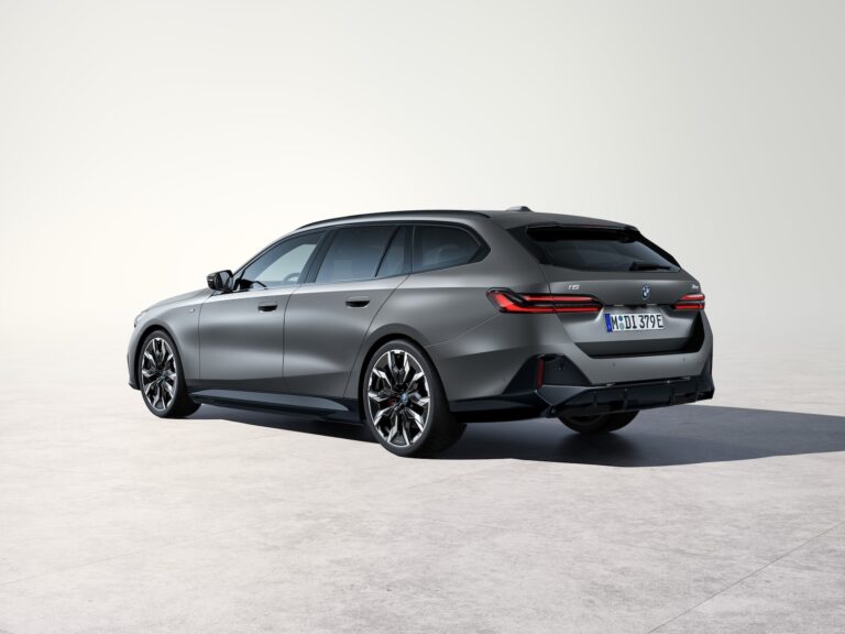 bmw i5 m60 xdrive touring statique ar