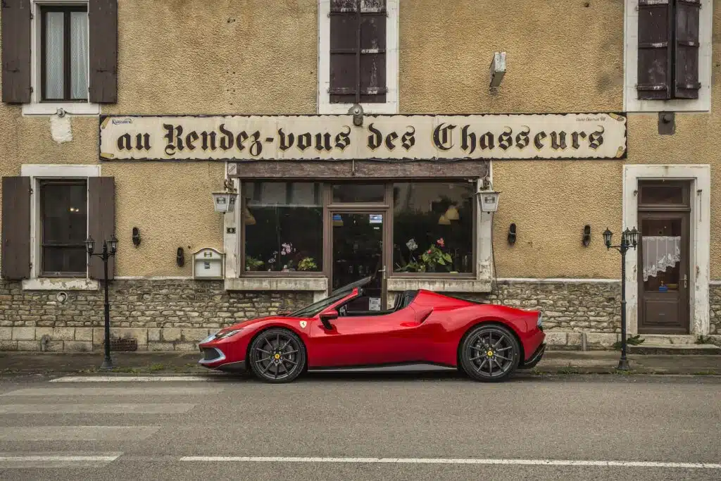 ferrari 296 gts assetto fiorano