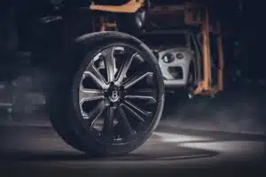 bentayga apex edition 8