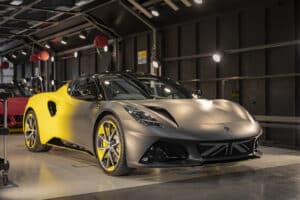 10 000th lotus emira produced in hethel