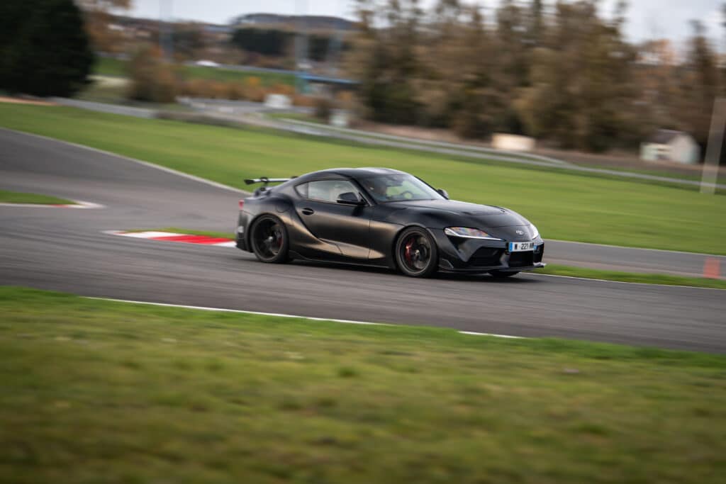 Toyota GR Supra Final Edition chrono