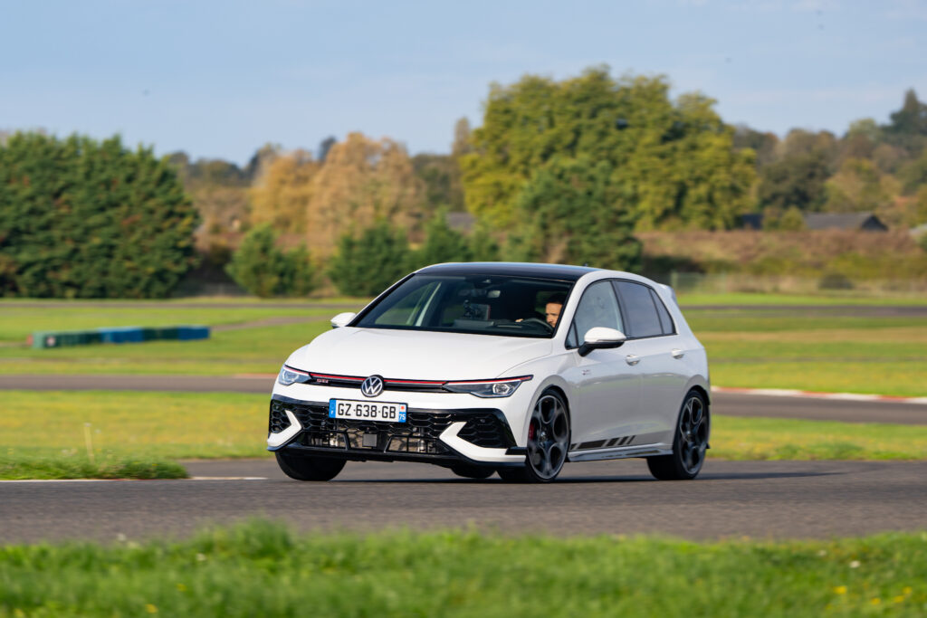 Volkswagen Golf 8.2 GTI Clubsport chrono