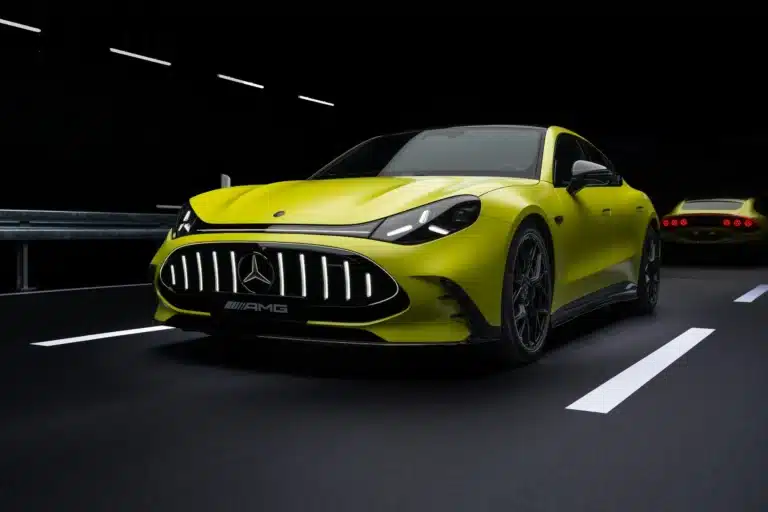 amg gt coupe 4 portes 12