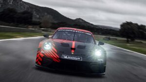 porsche 911 gt4 r 6